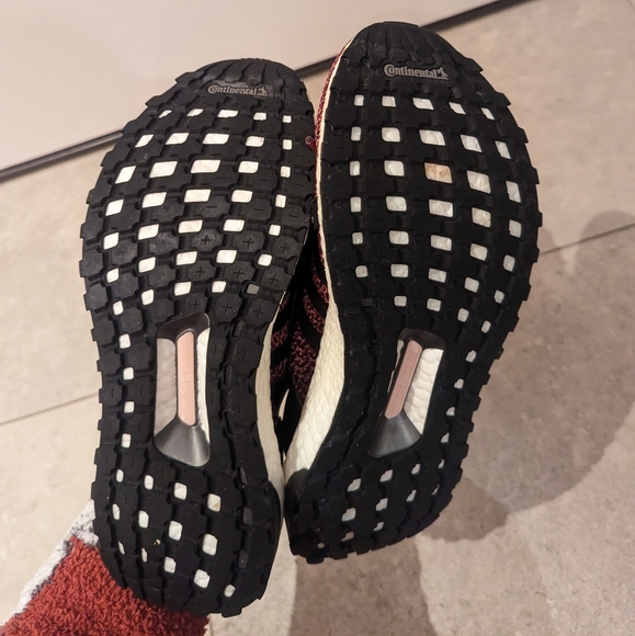 Adidas Ultra boost Uncaged Burgundy - Picture 5 of 8
